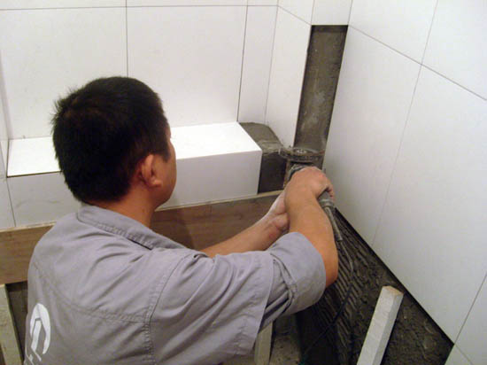 六种<a href=http://www.zhuangxiuzhishi.com/cizhuan/ target=_blank class=infotextkey>瓷砖</a>铺法