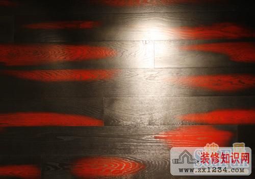 金鹰艾格<a href=http://www.zhuangxiuzhishi.com/diban/ target=_blank class=infotextkey>地板</a> 茶花女系列 价格