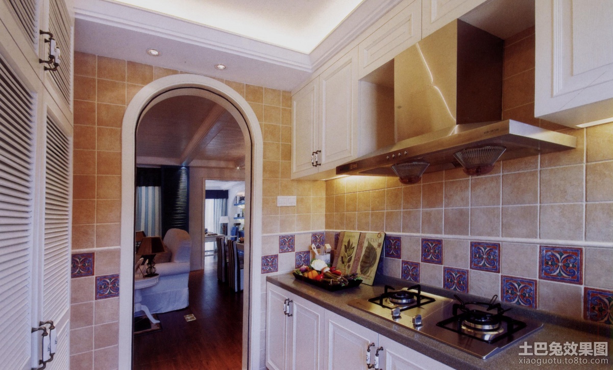 三居室厨房地中海风格装修效果图